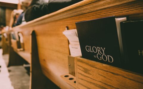 glory to god book